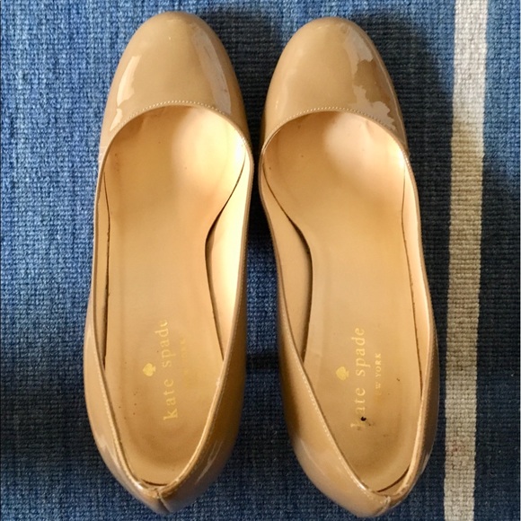 Kate Spade Karolina Pump Camel Patent Leather - Picture 2 of 8